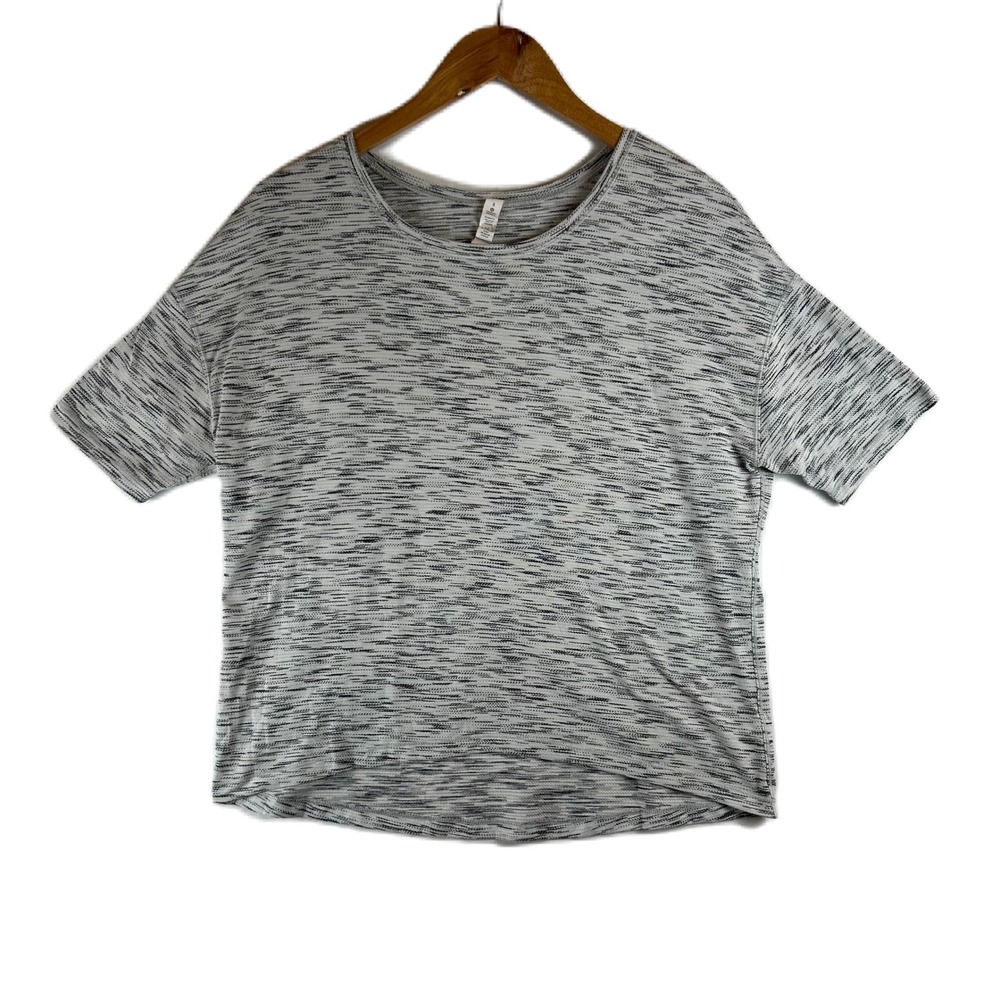 Lululemon Athletica Space Dye Relaxed‎ Fit Short Sleeve Top Size 8 White Black